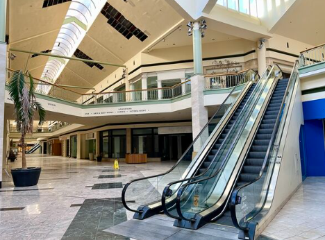 Starcourt Mall filming location in Duluth Georgia
